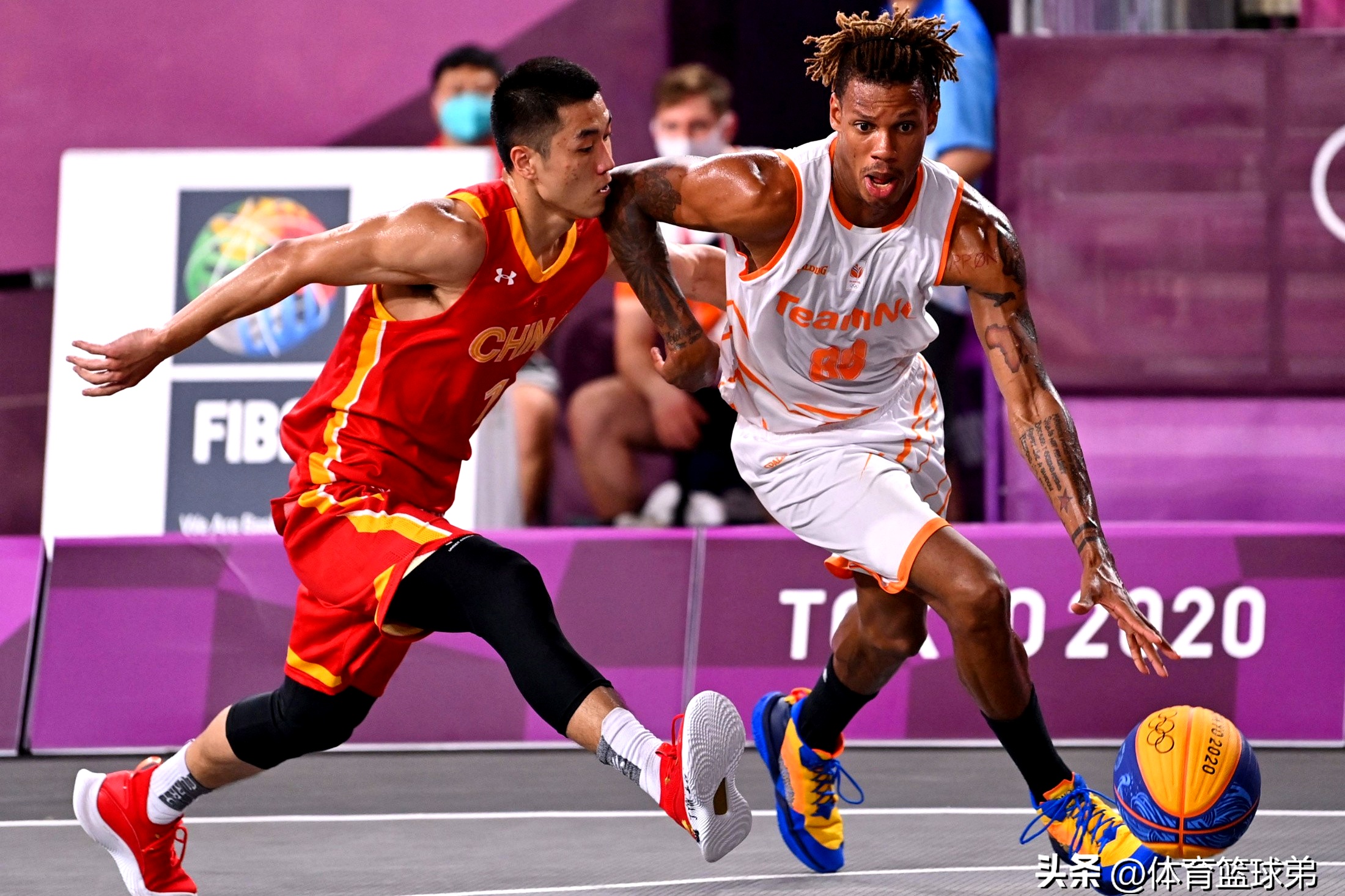 包含法甲冲刺阶段再迎强敌，广厦男篮回应争议，主帅态度——目标明确，数据趋势出现新变化的词条